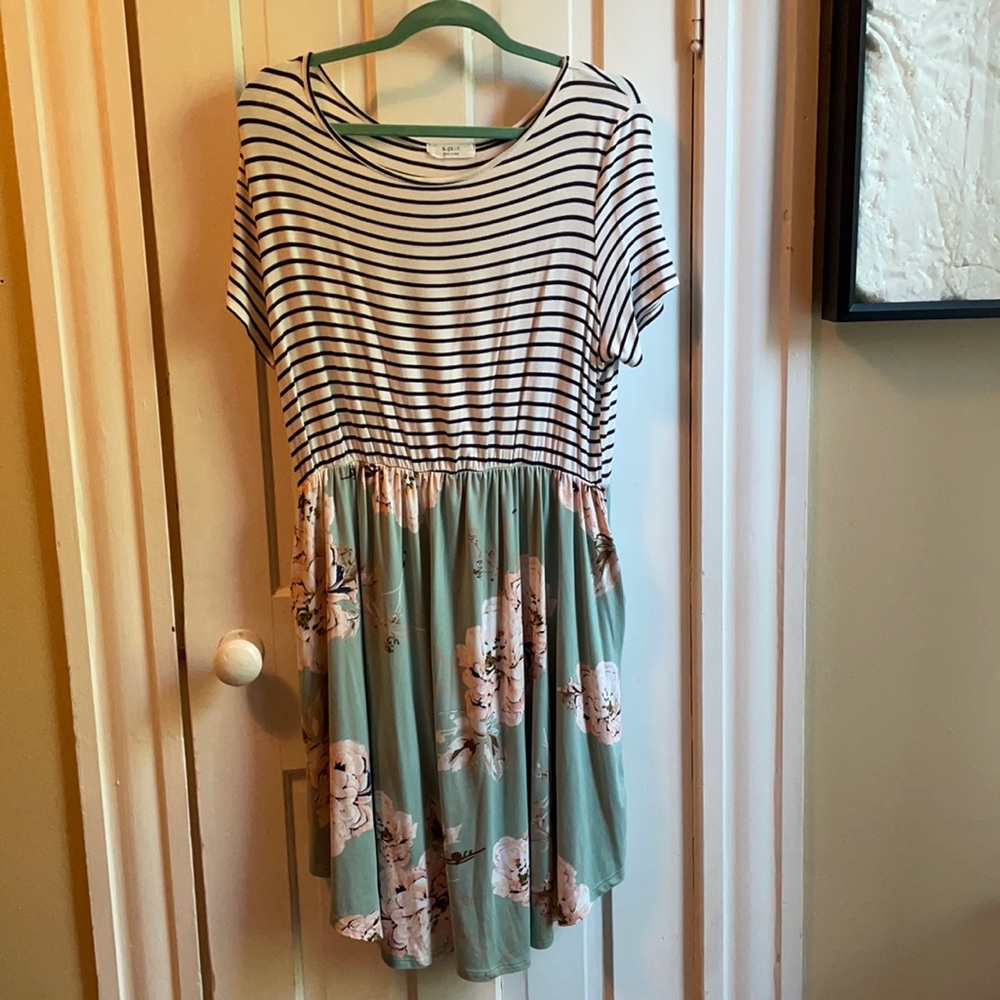 Summer dress with pockets!!!